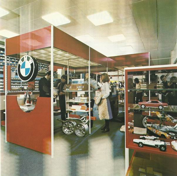 Kopieren von 1976 BMW Boutique 05.jpg