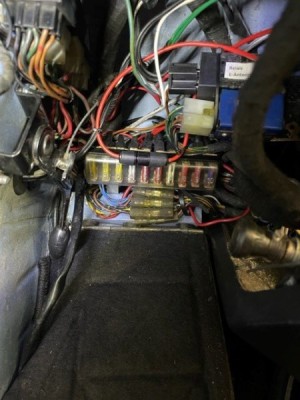 Sicherungskasten etc final.jpg (57.2 KiB) 5374 mal betrachtet Sicherungskasten etc final.jpg