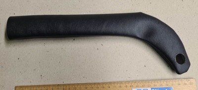 84 Bezug Gurtbefestigung_13.jpg