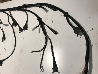 K1600_IMG_3168.JPG (75 KiB) 64570 mal betrachtet Motorkabelbaum renoviert