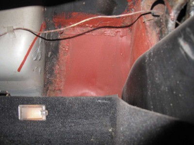 2010 - Handschuhfach.JPG (76.12 KiB) 82663 mal betrachtet 2010 - Handschuhfach innen