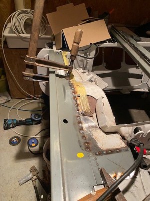 thumbnail_IMG_5516.jpg (62.24 KiB) 5499 mal betrachtet Verbindungsblech eingesetzt