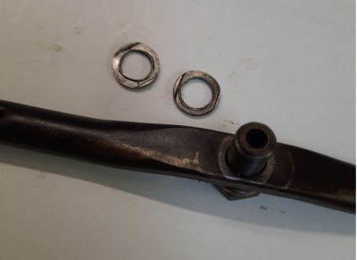 Kupferscheiben Hohlschrauben unten.JPG (30.2 KiB) 6991 mal betrachtet Aluscheiben unten