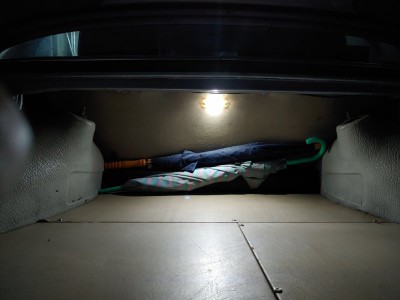 csi-led-kofferraum-01.jpg (147.7 KiB) 4190 mal betrachtet Kofferraum